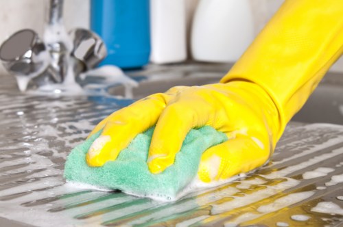 Move-out cleaning for a property in N1